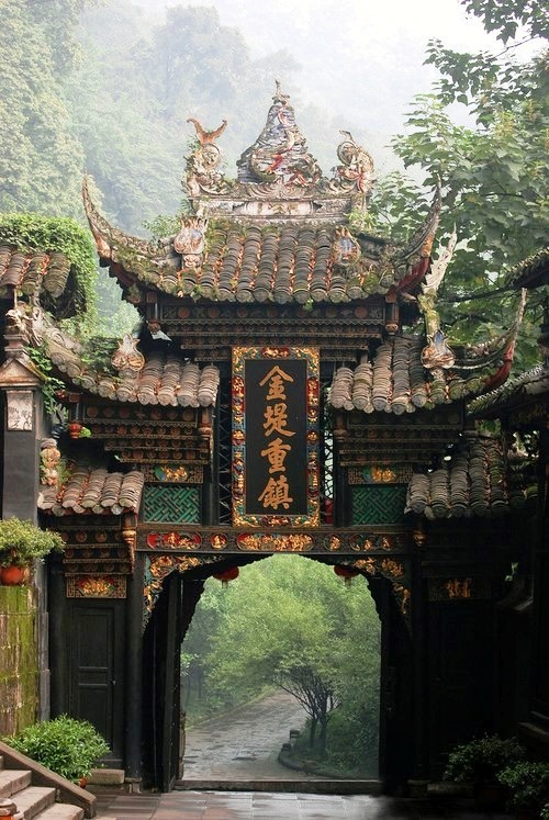 Descriptive Alt Text